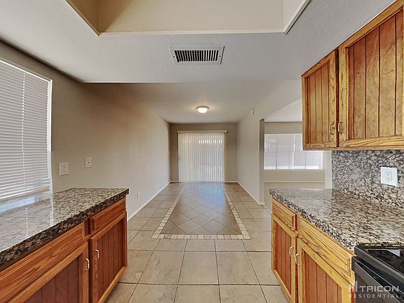 5th image of 7213 W Medlock Dr