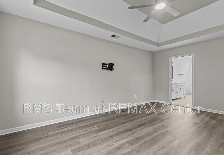 773 Huntington Way NW — Photo 28