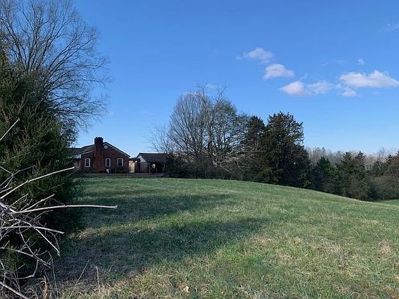 5th image of 4885 N Lee Hwy