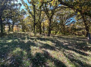 7410 NE Berwick Dr, Ankeny, IA 50021