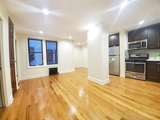 Rented by Esra Realty | media 13