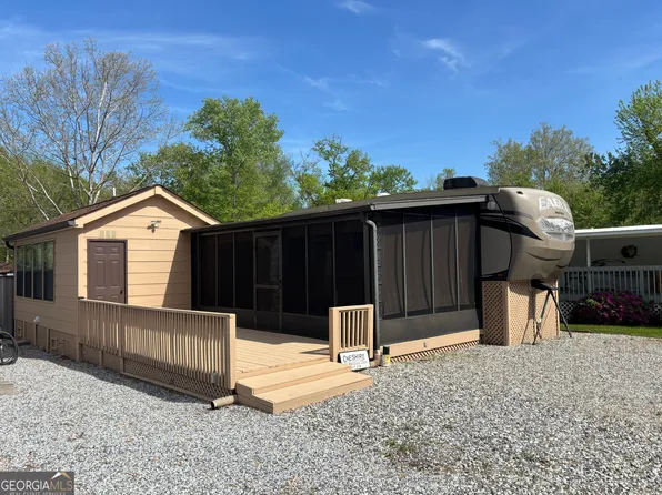 101 Bridge Loop Dr, Cleveland, GA 30528