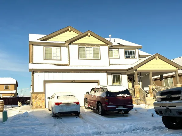 1676 Country Sun Dr, Windsor, CO 80550