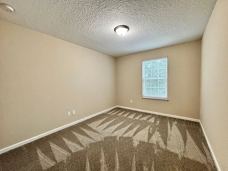 850 Quiet Stone Ln — Photo 26