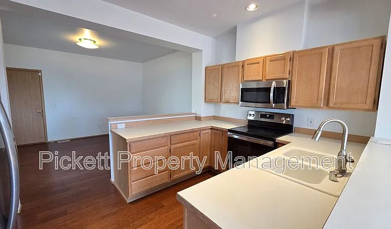 11615 Breckenridge Ln NW — Photo 15