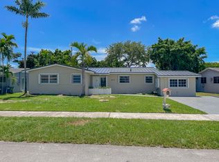 8610 SW 44th St, Miami, FL 33155