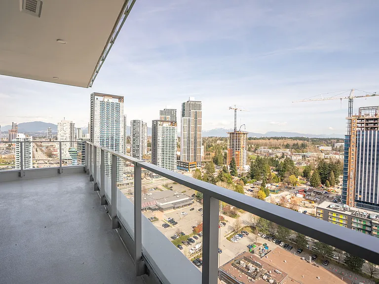 9675 King George Blvd #2707 — Photo 1
