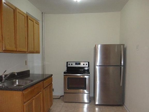 4th image of 173 E 91st St APT 4D