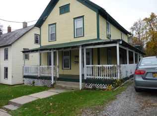 22 Calkins Pl APT B, Ticonderoga, NY 12883