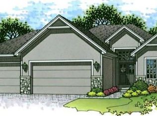 18652 Theden St, Spring Hill, KS 66083