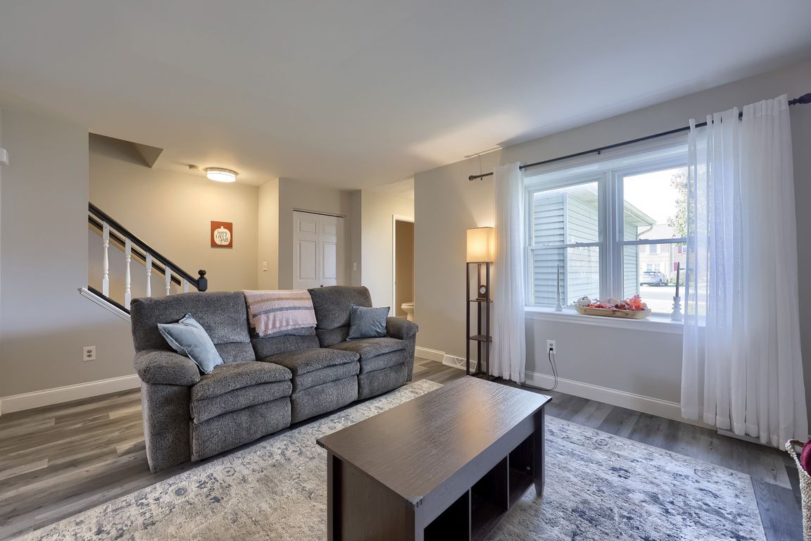 next background image