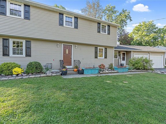 2nd image of 109 Old Powder Mill Rd