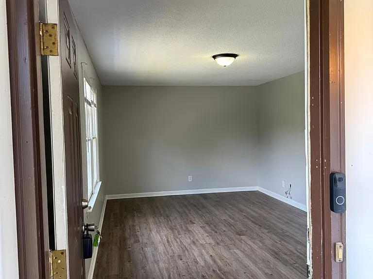 525 12th St SW #25 — Photo 17
