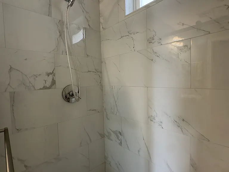 69 Holmes St #2 — Photo 7