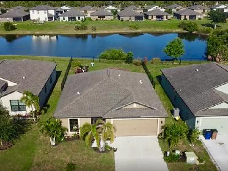 167 Shadowview Ct — Photo 1