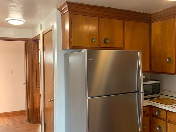 4th image of 2527 Sheridan Dr APT 3