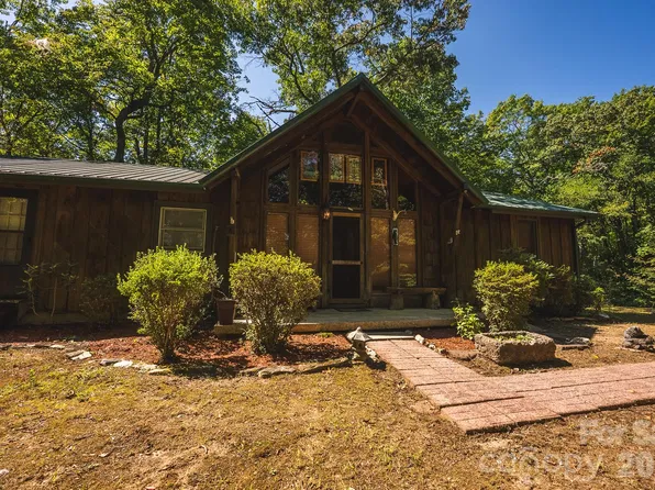 401 Shady Dr, Collettsville, NC 28611