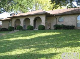 1405 Danish Dr, Grand Prairie, TX 75050