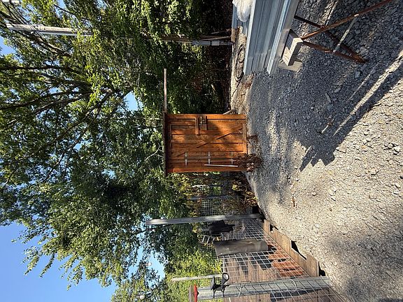 4th image of 000 County Road 176