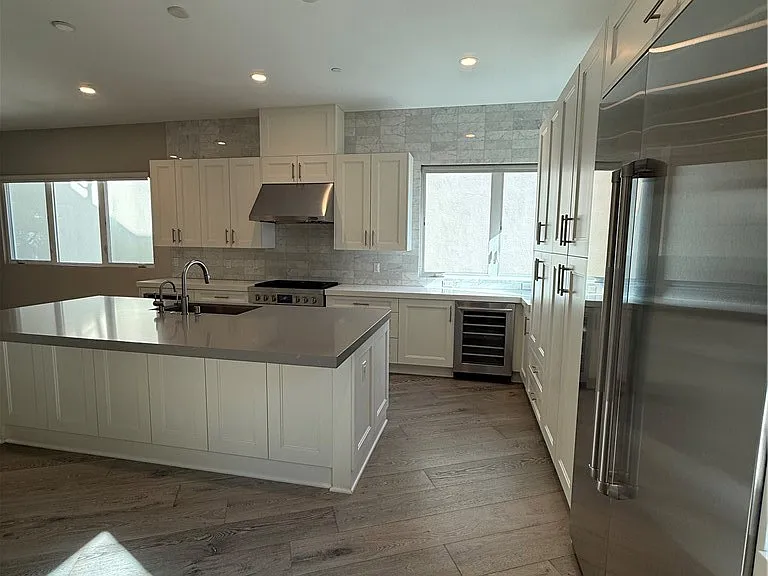 5907 S Westlawn Ave — Photo 14