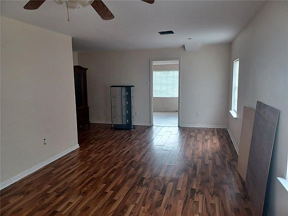 2nd image of 3512 California Ave