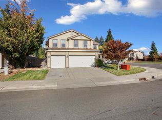 977 Lake Canyon Ave, Galt, CA 95632