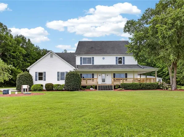 1577 Back Bay Landing Rd, Virginia Beach, VA 23457