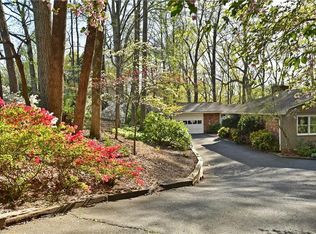 4966 Leinbach Dr, Winston Salem, NC 27106