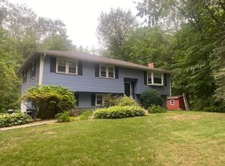 10 Warwick Rd, South Walpole, MA 02071