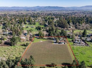 1090 Cunningham Rd, Sebastopol, CA 95472
