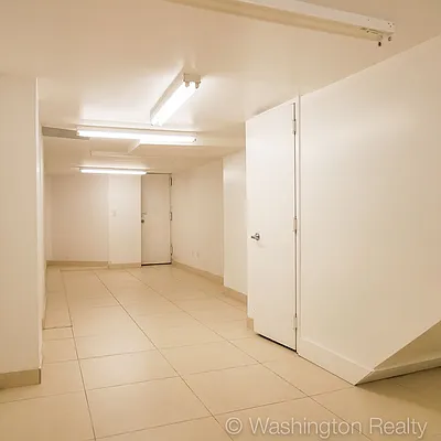 Sold by Washington Realty Corp. | media 42