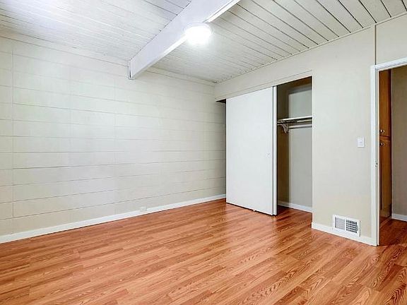 4th image of 27505 Tampa Ave APT 13