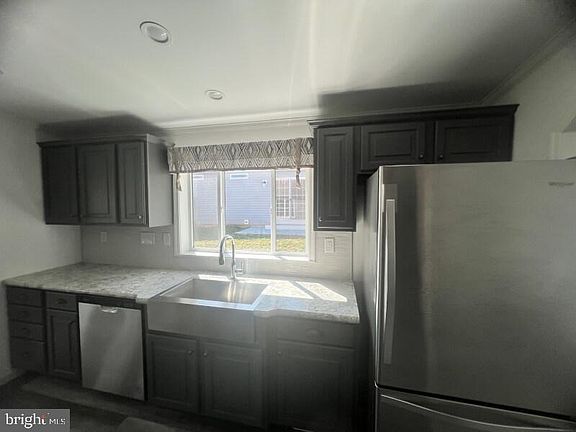 5th image of 134 Minch Rd