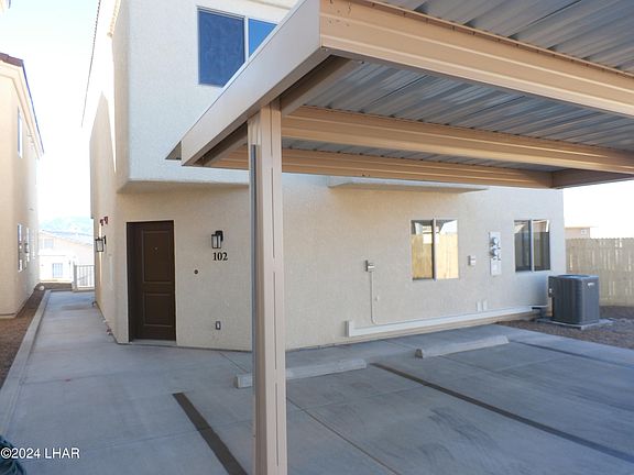 2nd image of 2831 Tonto Dr #C102