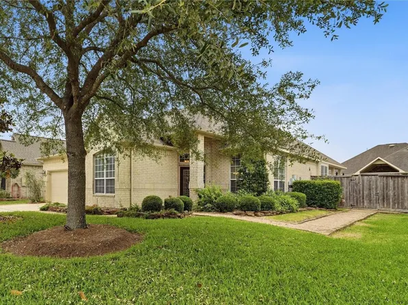 2419 S Venice Dr, Pearland, TX 77581