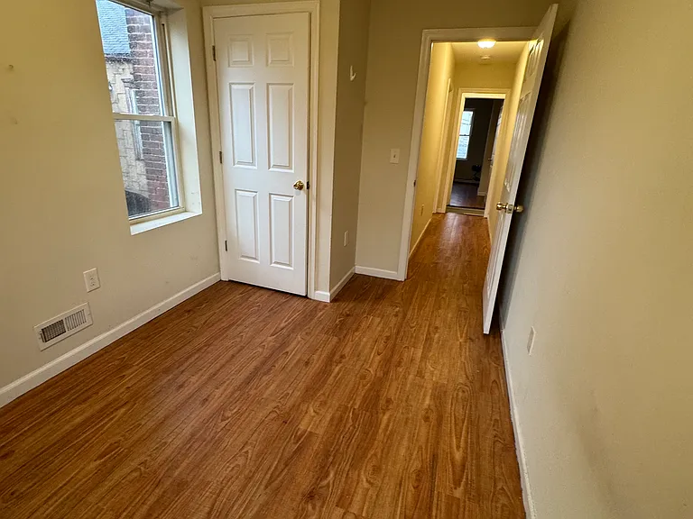 61 Asbury St — Photo 14