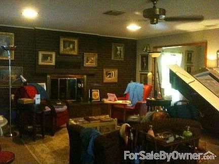 3rd image of 5 Brentwood Cir