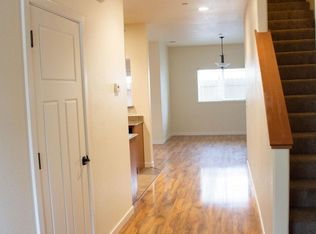 342 Pleasant St APT 6, Grass Valley, CA 95945