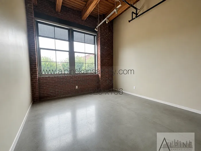 136 Main St #203 — Photo 11