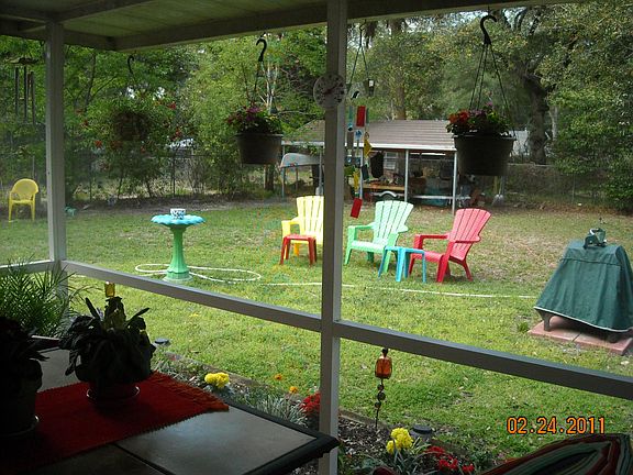 4th image of 241 W Holly Dr