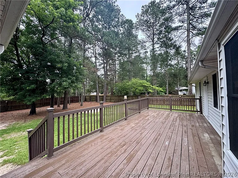 200 Horseshoe Dr — Photo 27