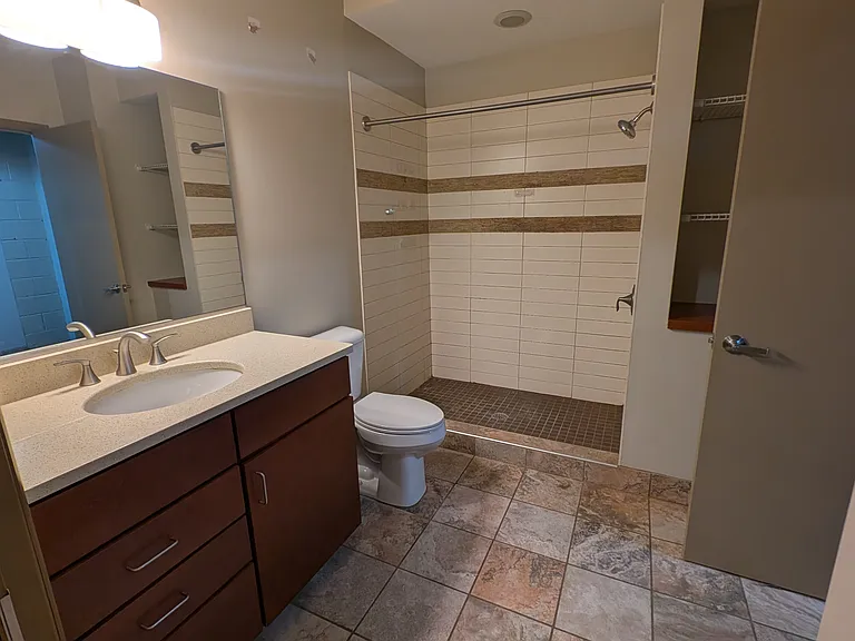 Seneca Street Lofts — Photo 17