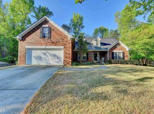 2737 Links Overlook Dr, Dacula, GA 30019