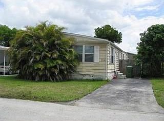 1st image of 21640 NW 8th Ct