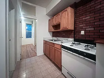 Rented by Isaac Silberstein, LREB
