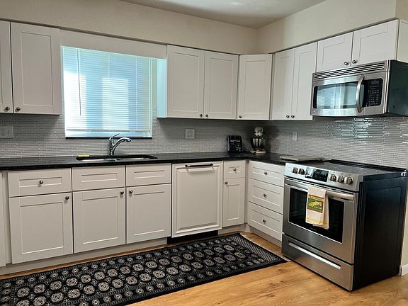 5th image of 502 W Branch Street