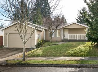 416 SE Mountain View Ln, Estacada, OR 97023