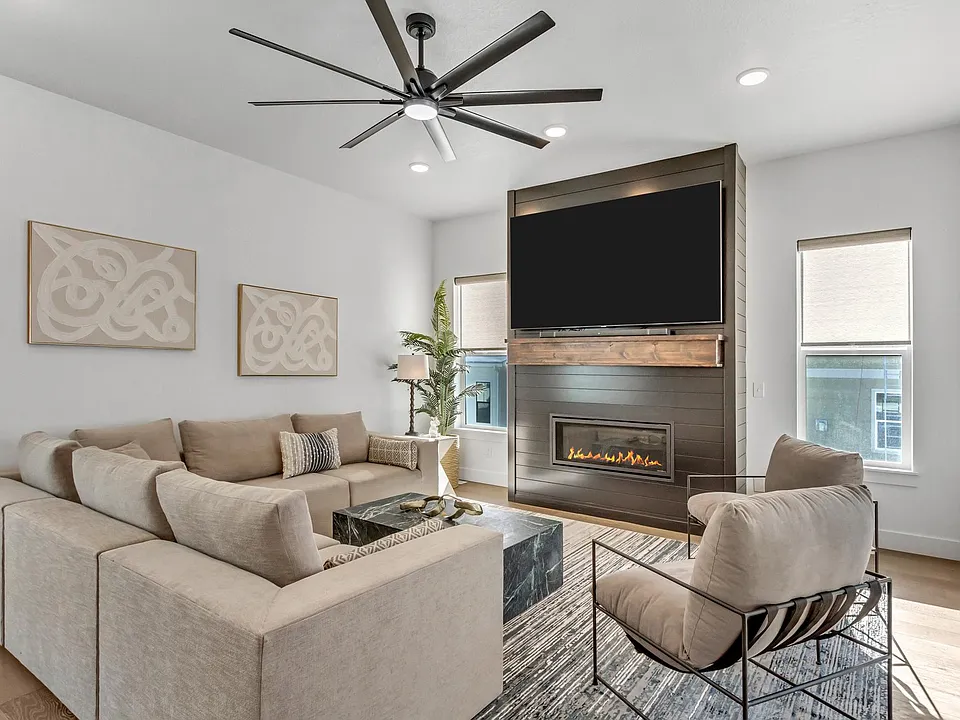 1234 Gambel Oak Way