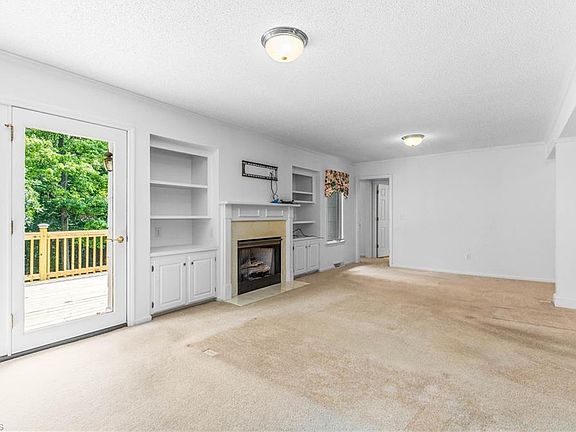 4th image of 3748 Prides Rd