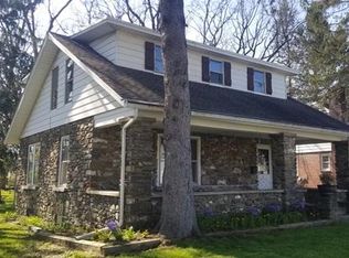46 N Parsonage St, Rhinebeck, NY 12572